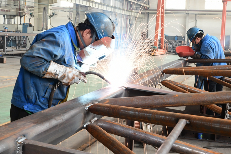 2021年5月七，陜建機(jī)股份舉辦為期6個(gè)月的“學(xué)黨史建功‘十四五’ 開新局奮進(jìn)新征程”為主題的勞動(dòng)競賽1_副本.jpg